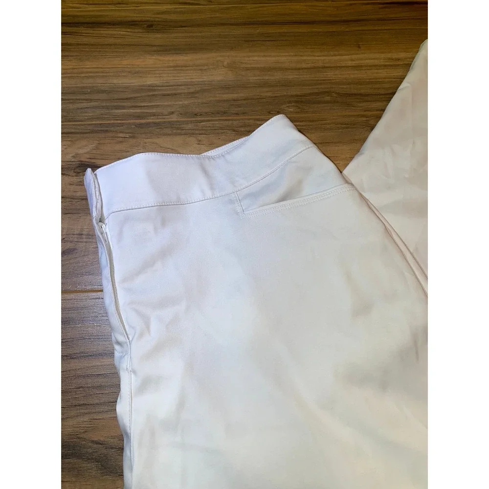 PGA Tour Women's Golf Pant Capris,‎ Size 14, White